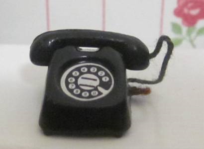 Black Modern Telephone CTR