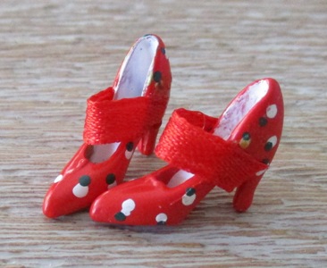 Ladies Red Shoes CA