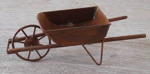 Rusty Wheelbarrow GO-T