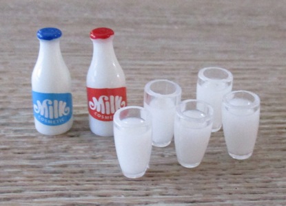 Milk Bottles with Glasses FD-MCJ