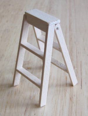 Small Wood ladder GO-T