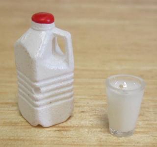 Milk Carton and Full Glass FD-MCJ