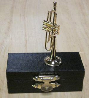 Gold Trumpet MUI