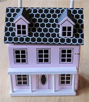 Pink Veranda Mini House T