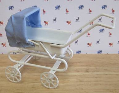 Blue Hood 50s Style Pram N