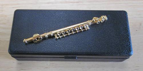 Gold Flute MUI