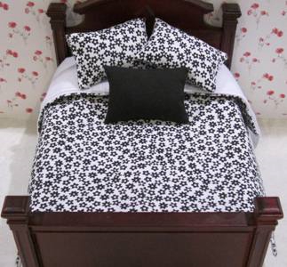 Black Flower Bedding Set BED-L