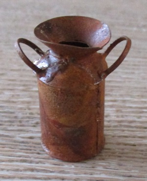 Rusty Urn GO-A