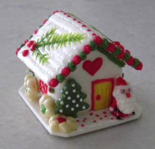 White Gingerbread House FD-ST
