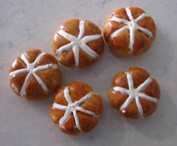 Hot Cross Bun x 5 FD-EBP