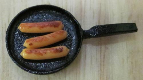 Sausages in Fry Pan FD-MD