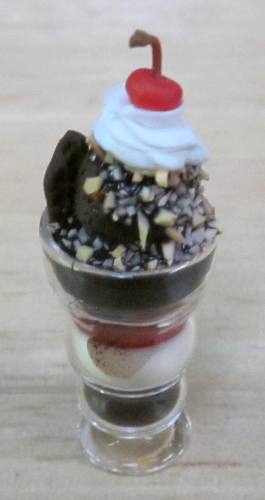 Raspberry, Chocolate Sundae FD-ICS